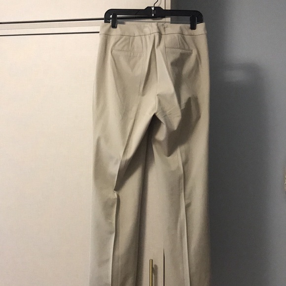 Elie Tahari size 8 cotton/ rayonne pants. - Picture 3 of 5